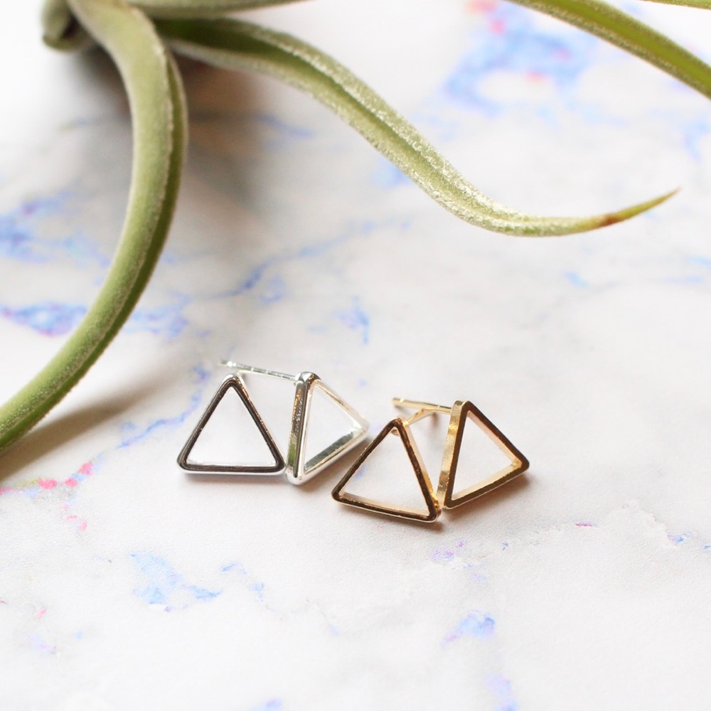 Pyramid Minimalist Studs - Picture 3 of 5